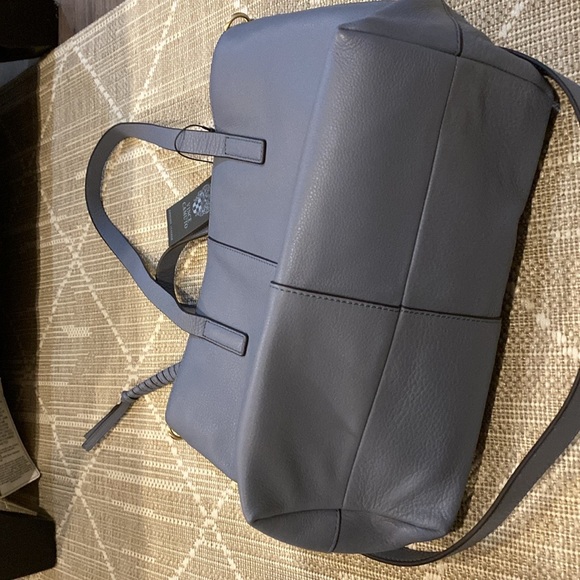 Vince Camuto shoulder or hand held bag - Picture 4 of 6